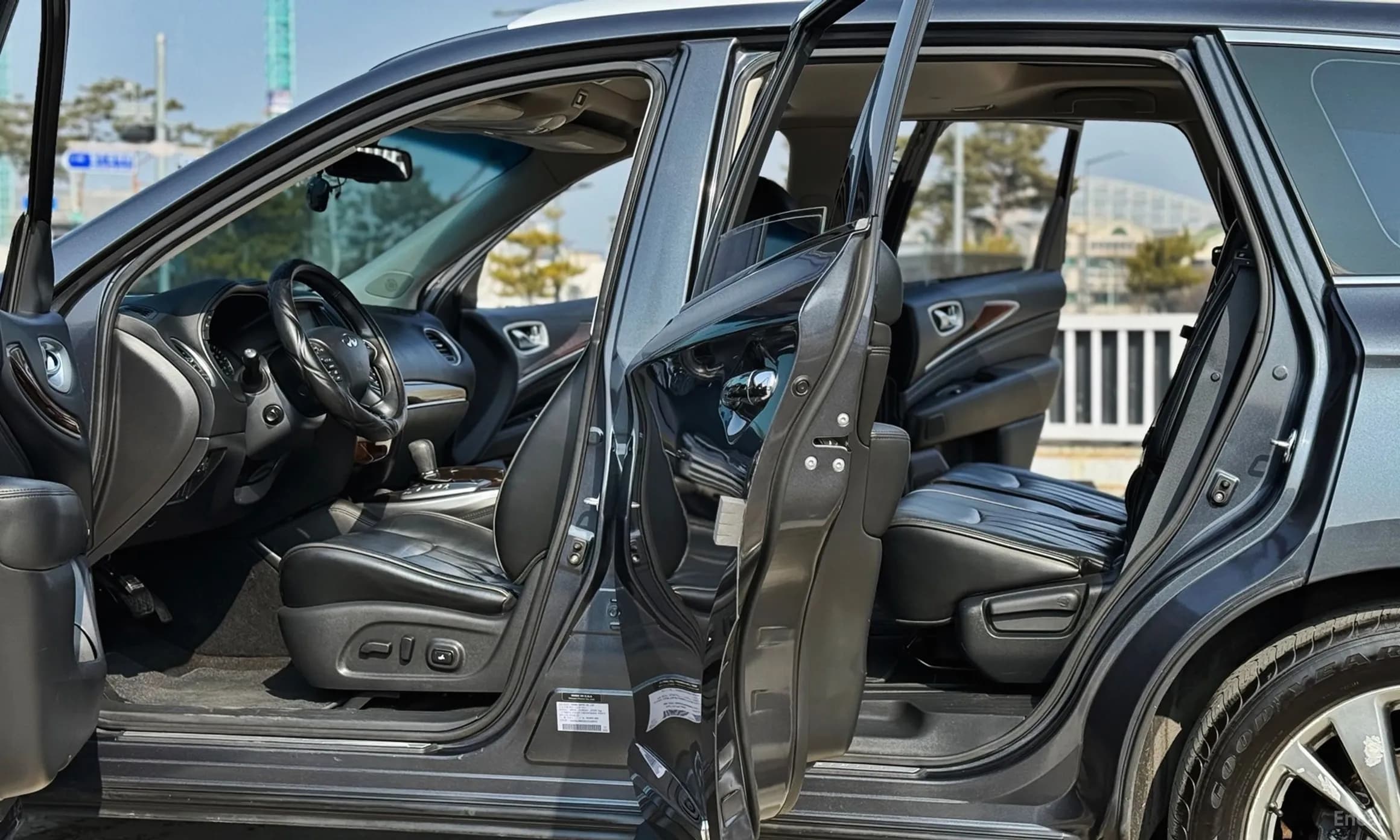 QX60