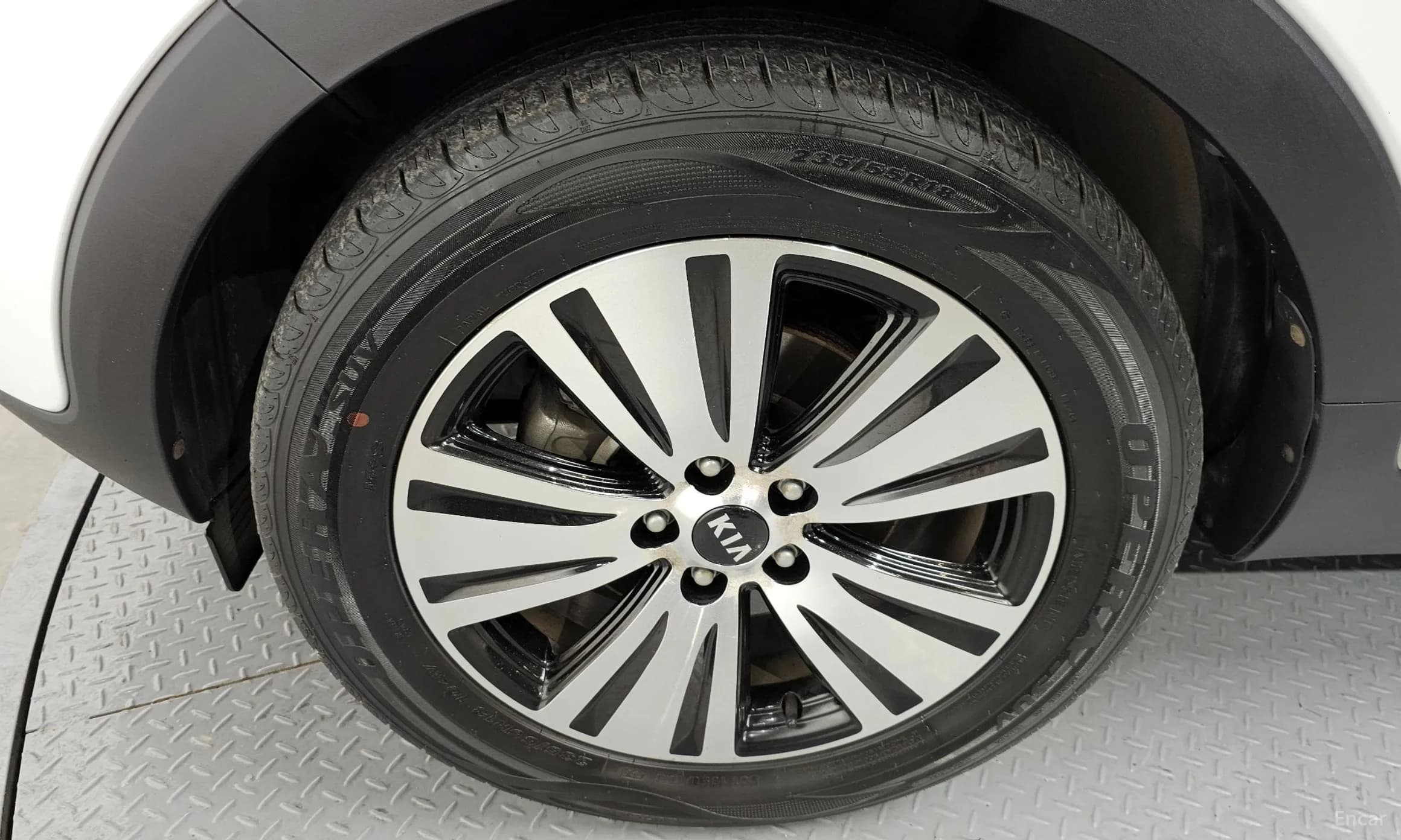 The New Sportage R