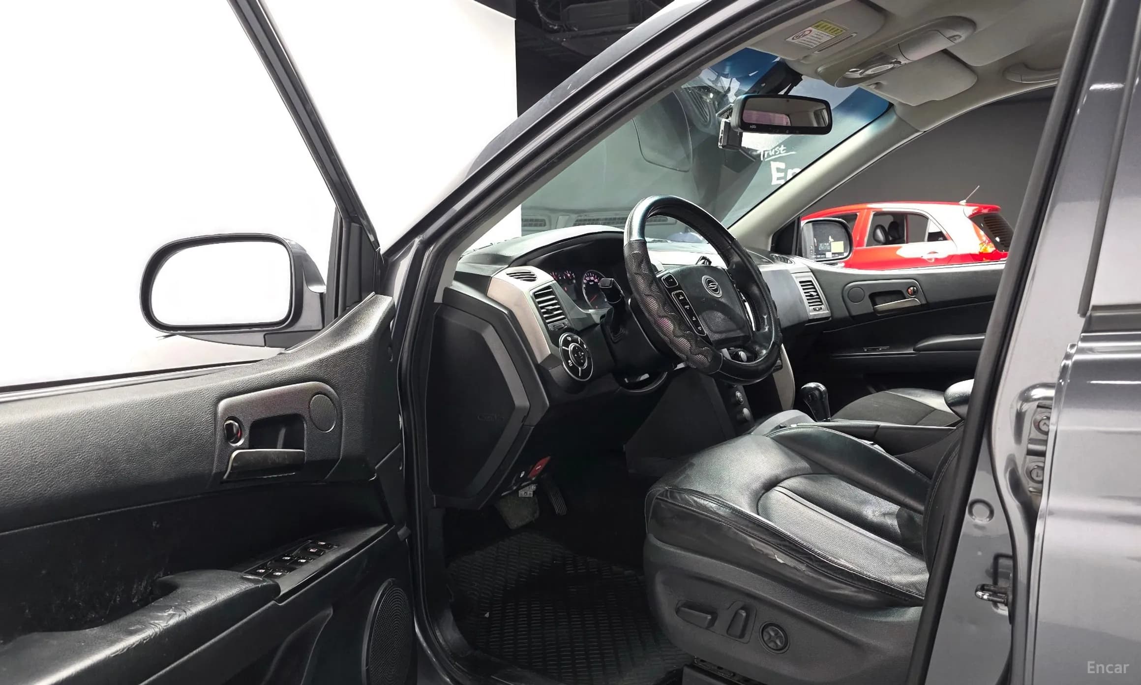 Korando Sports