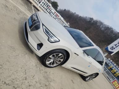 e-tron