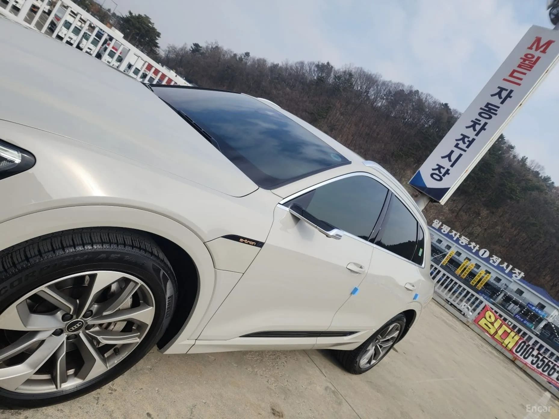 e-tron
