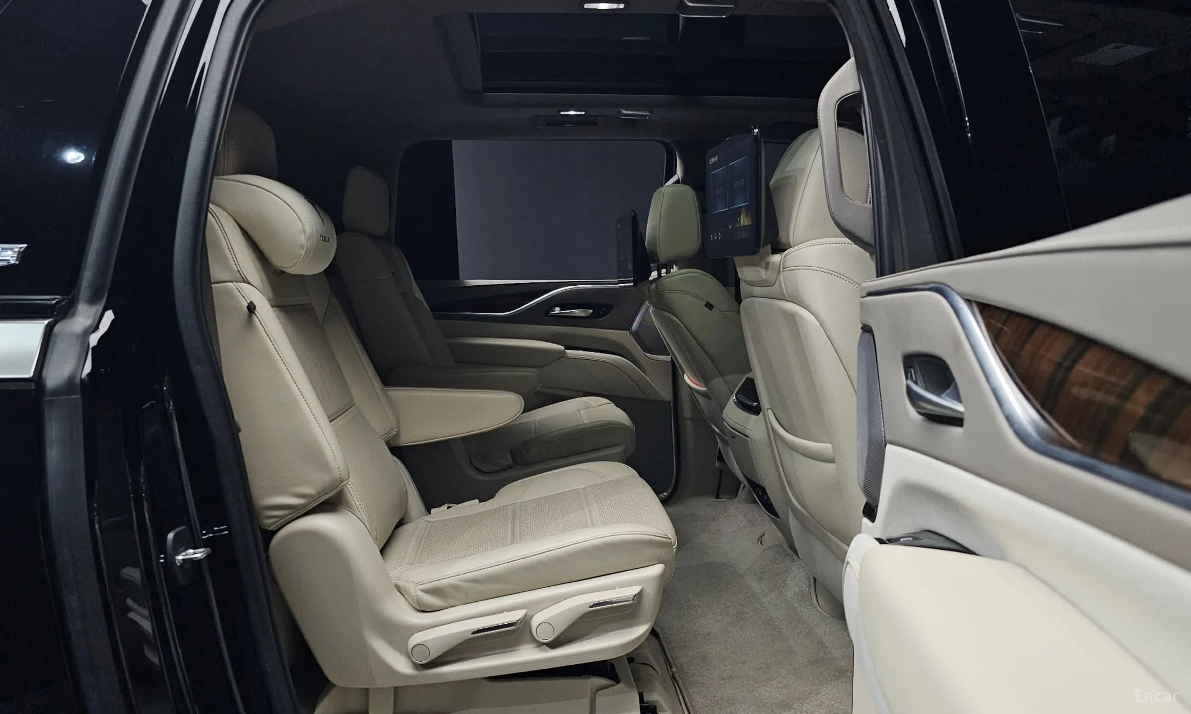 Escalade 5th Generation