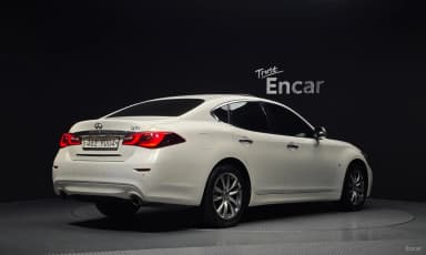 Q70