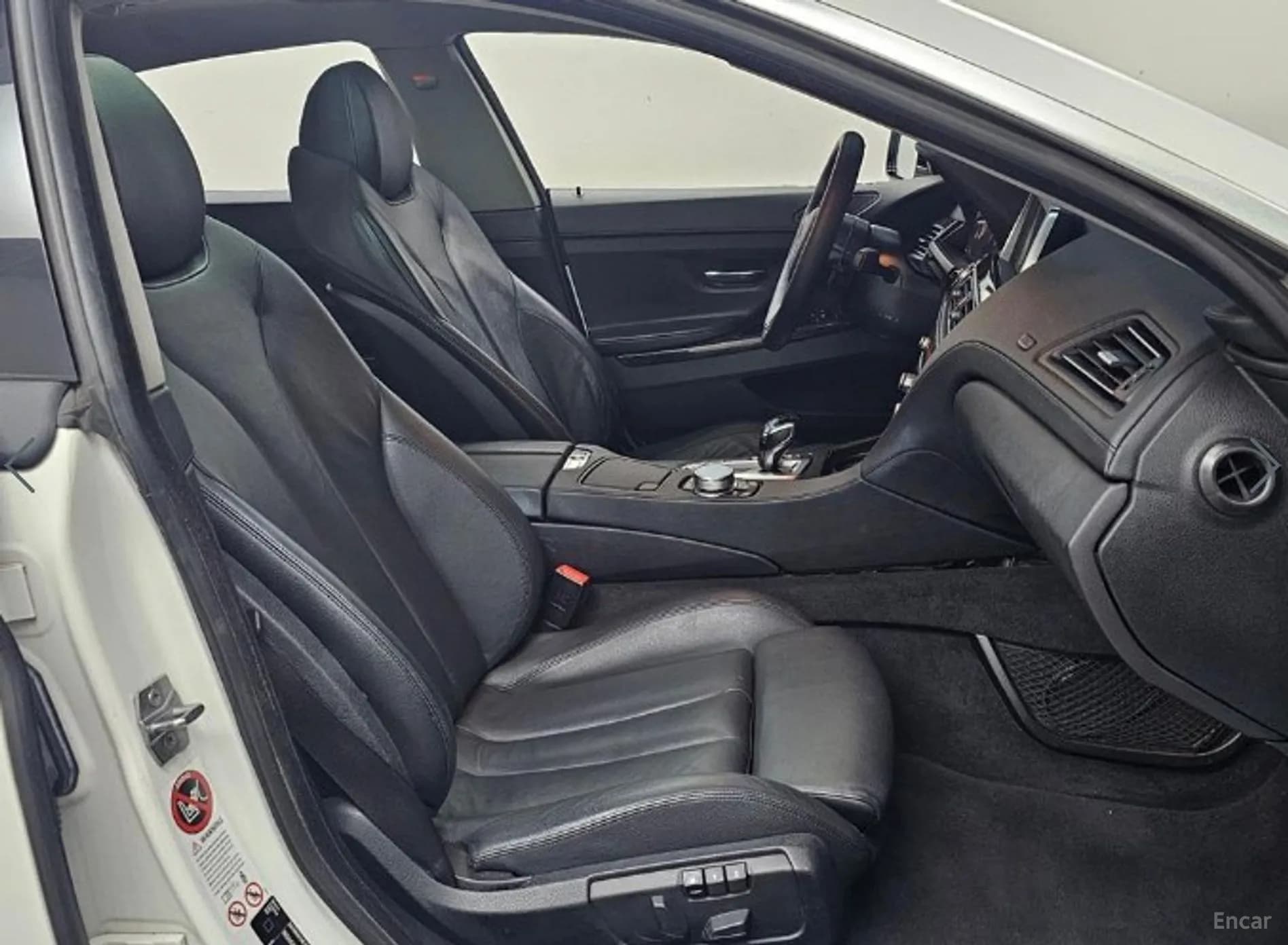 6 Series (F12)
