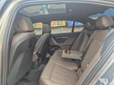 5 Series (G60)