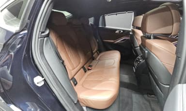 X6 (G06)