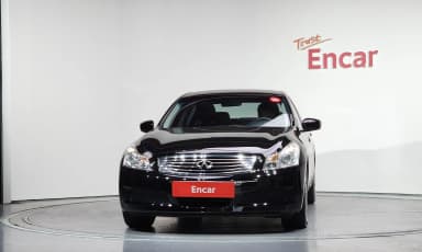 G37
