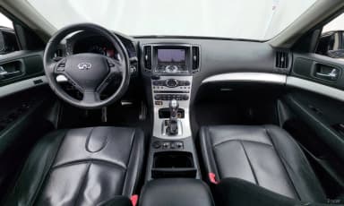 G37
