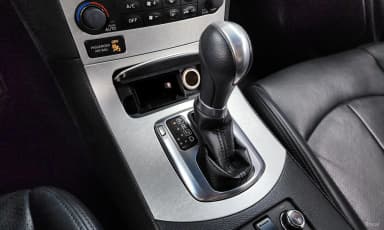 G37