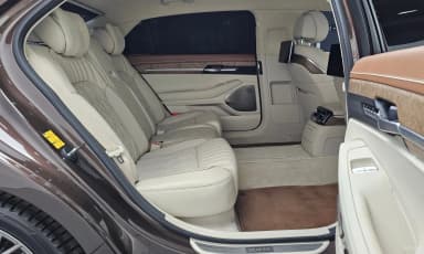 G90