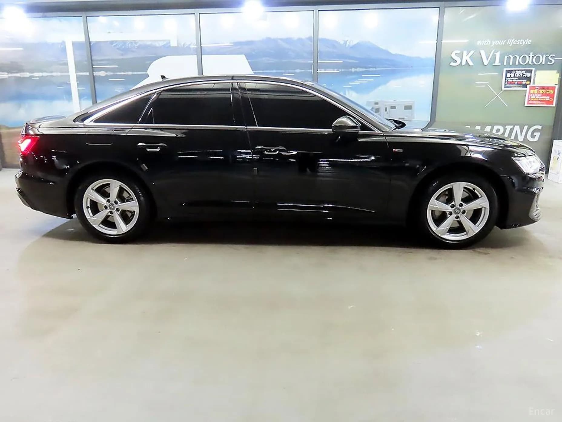A6 (C8)