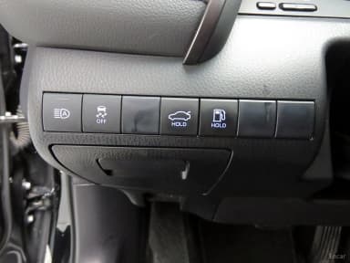 Camry (XV70)