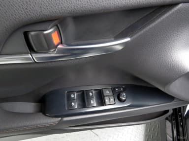 Camry (XV70)