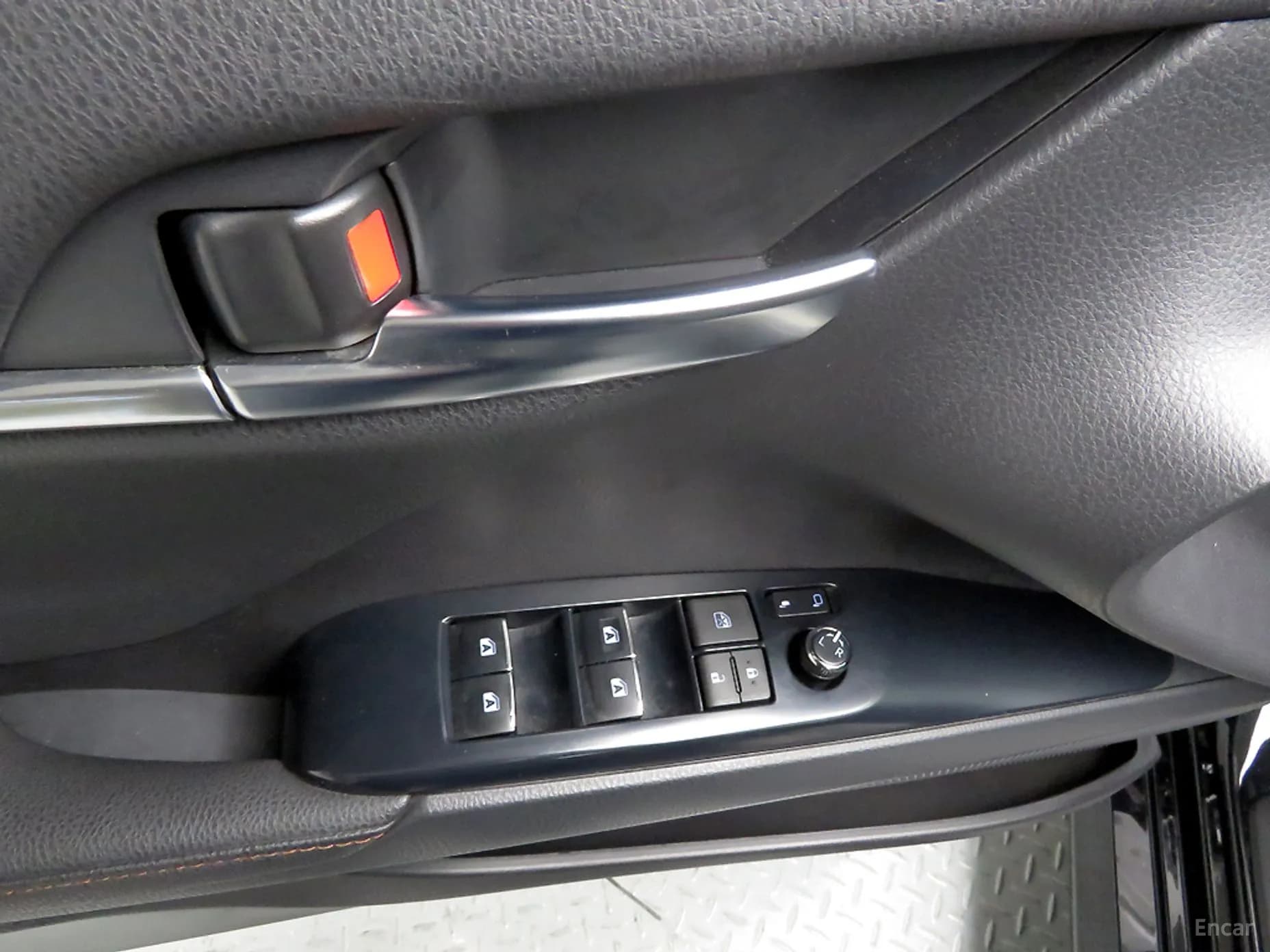 Camry (XV70)
