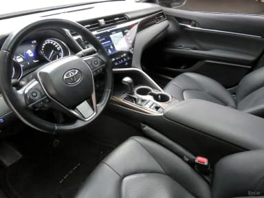 Camry (XV70)