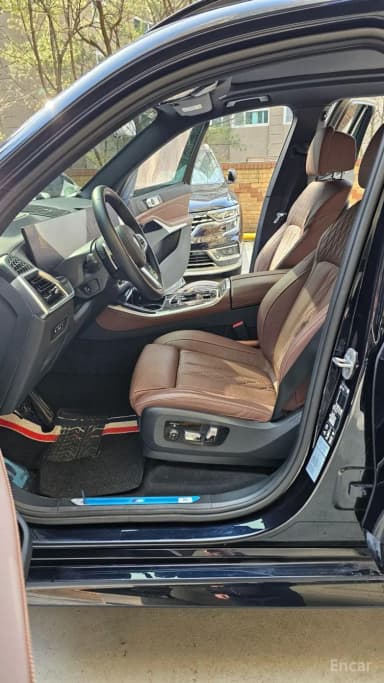 X5 (G05)