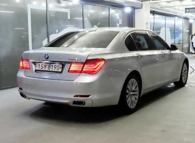 7 Series (F01)