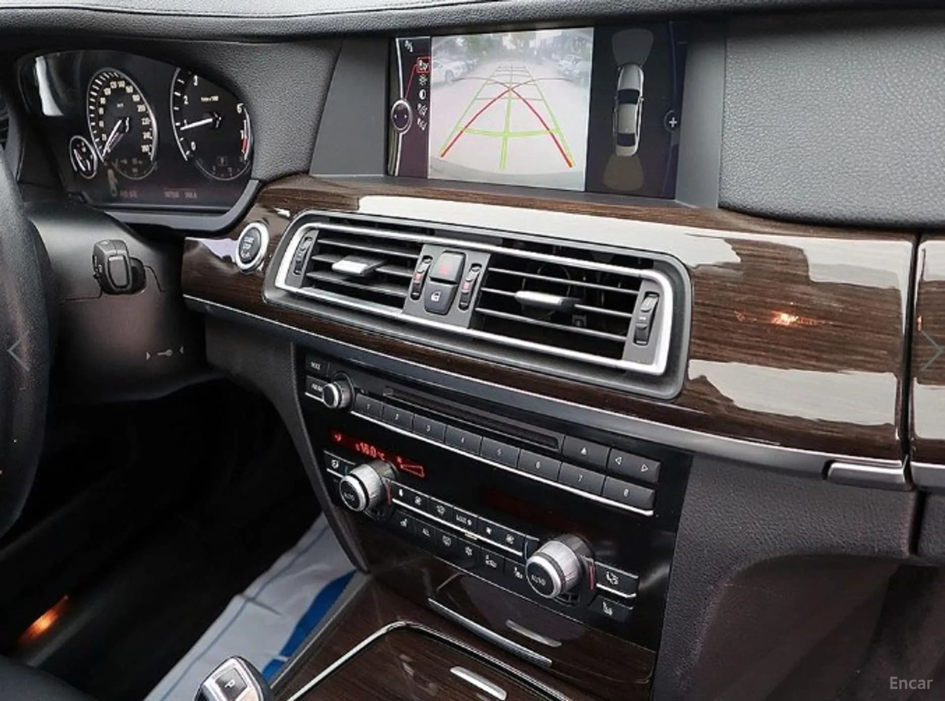 7 Series (F01)