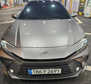 Camry (XV80)
