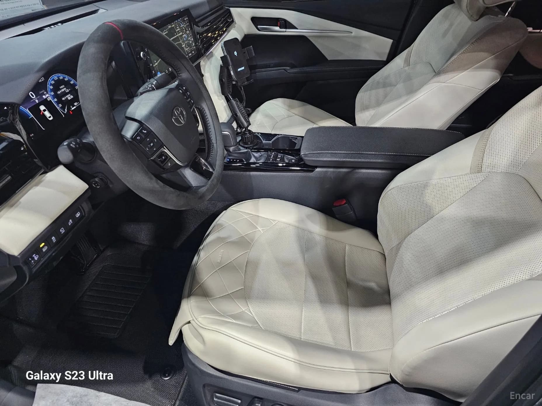 Camry (XV80)
