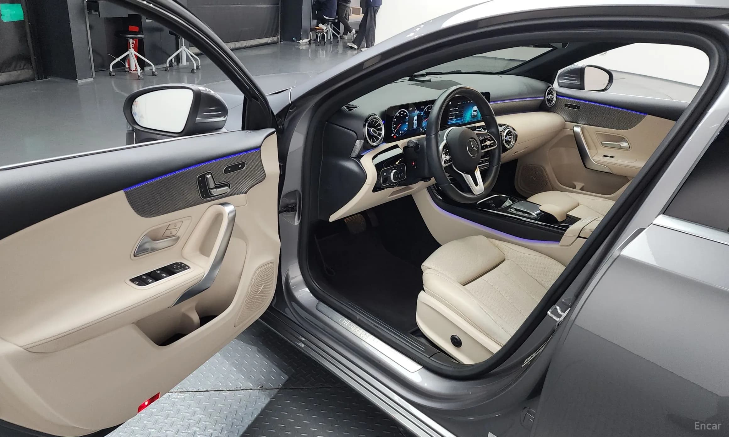 A-Class W177