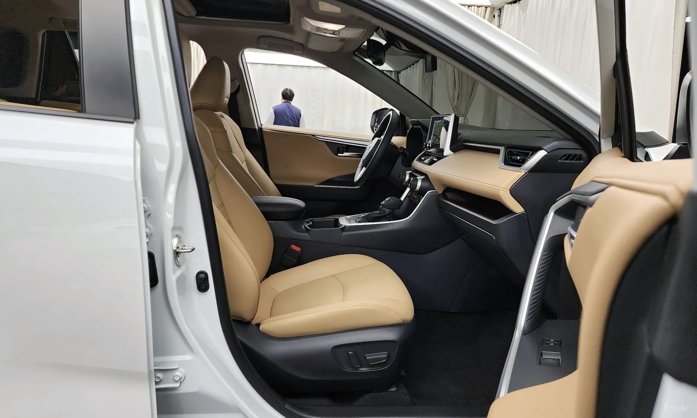 RAV4 5th Generation