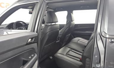 Rexton Sports Khan