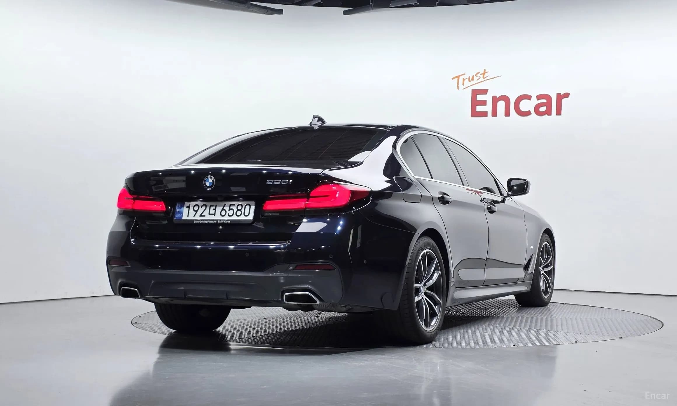 5 Series (G30)