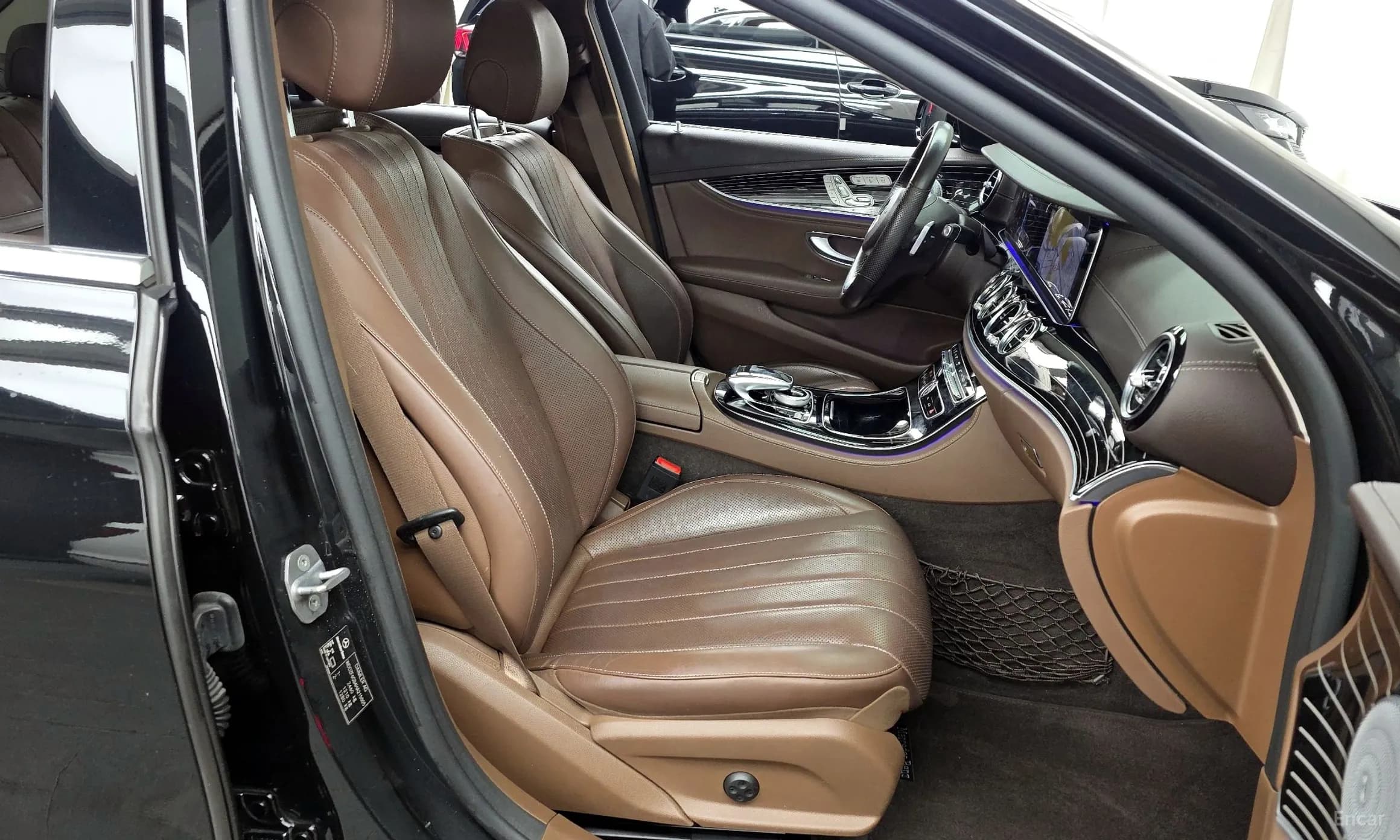 E-Class W213