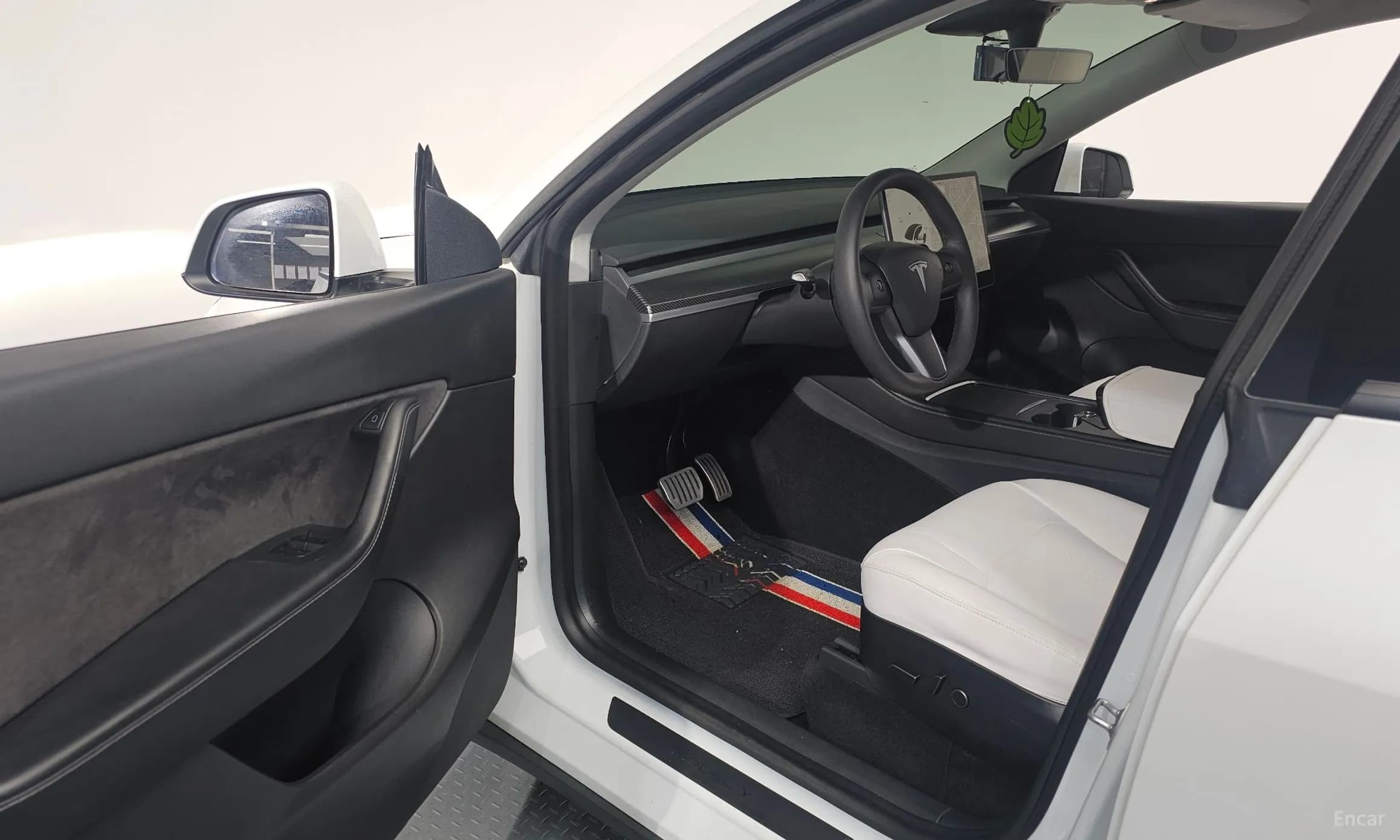 Model Y