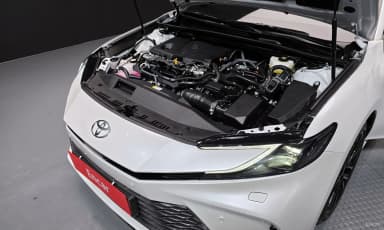 Camry (XV80)