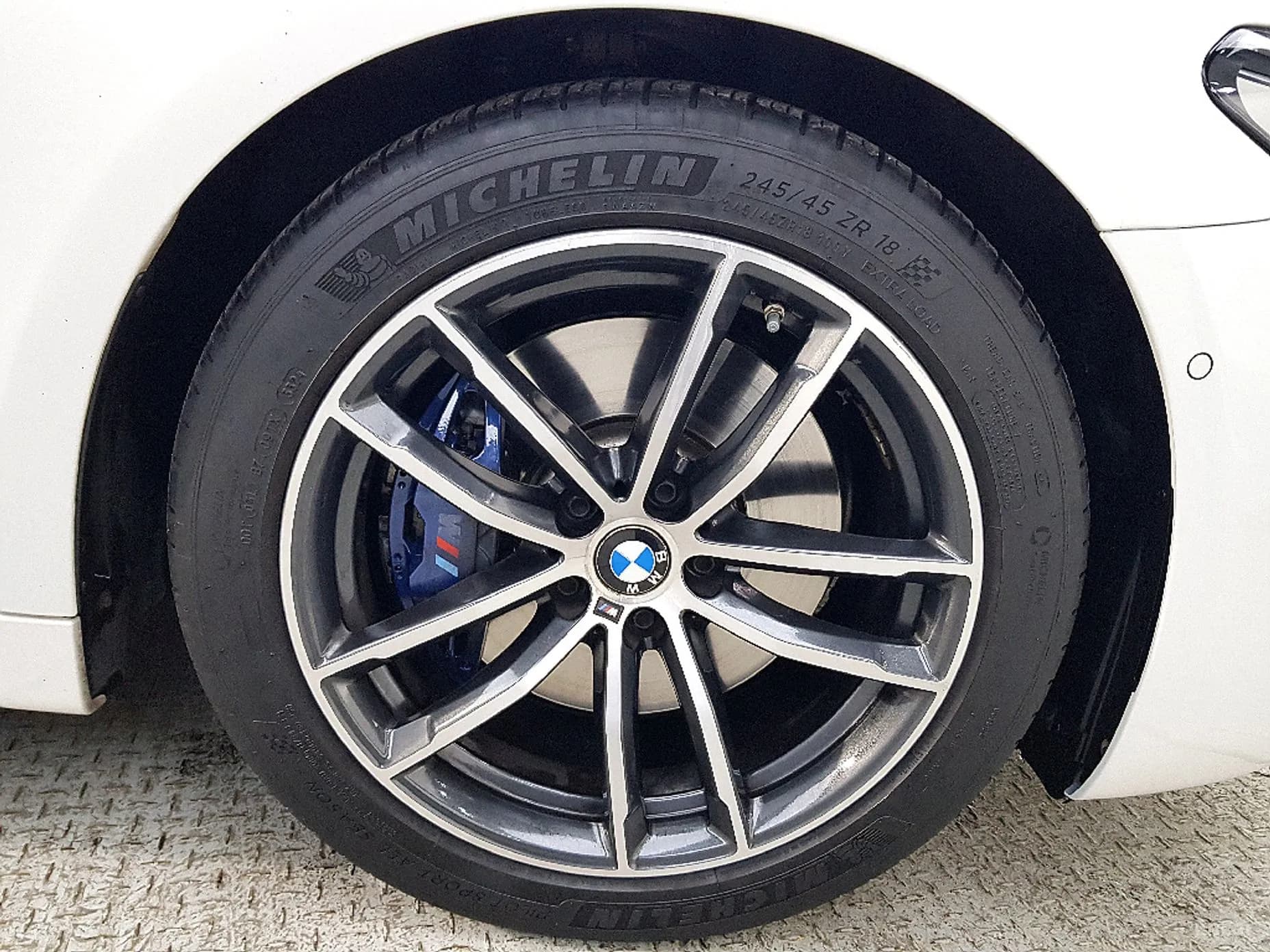 5 Series (G30)