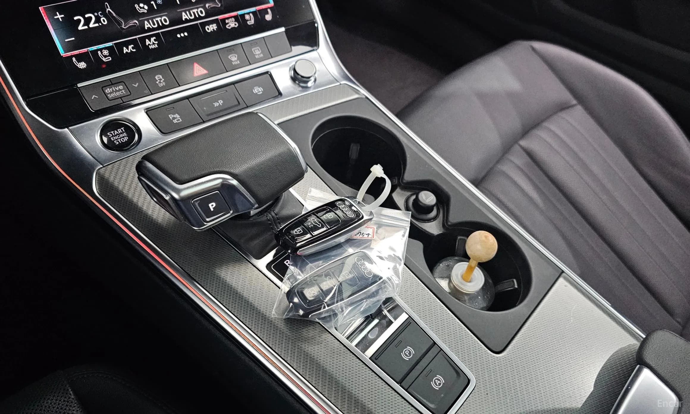 A6 (C8)