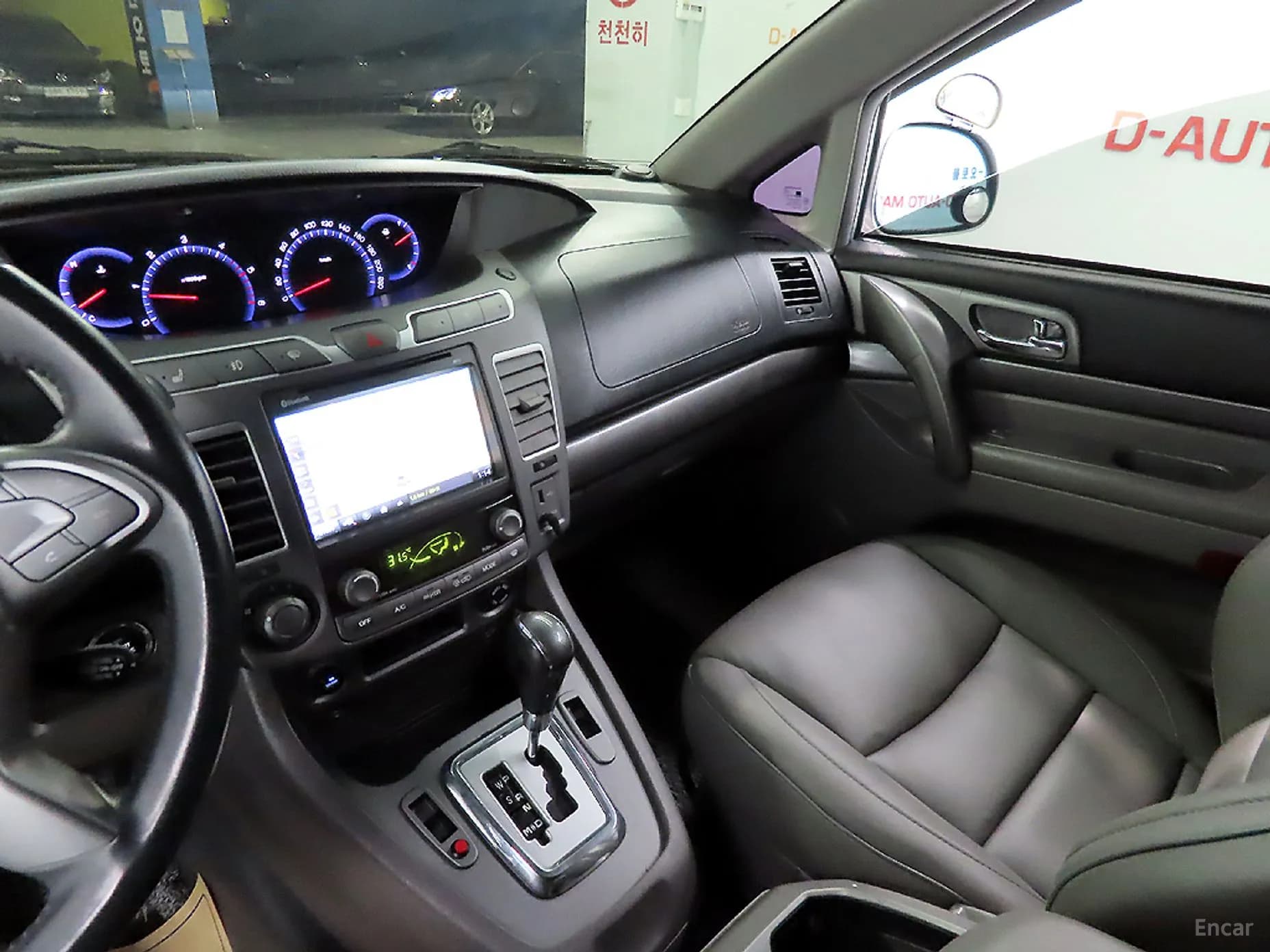 Korando Turismo