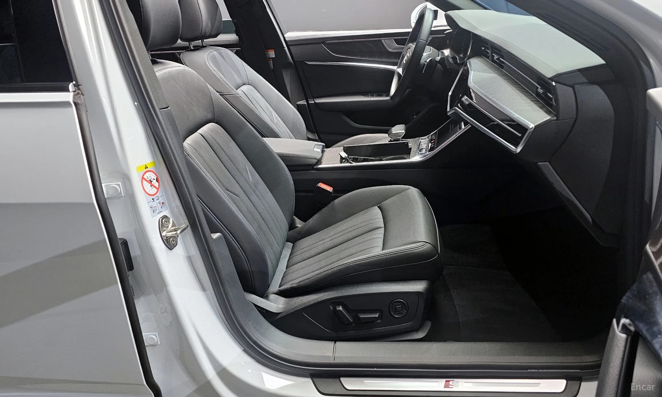 A6 (C8)