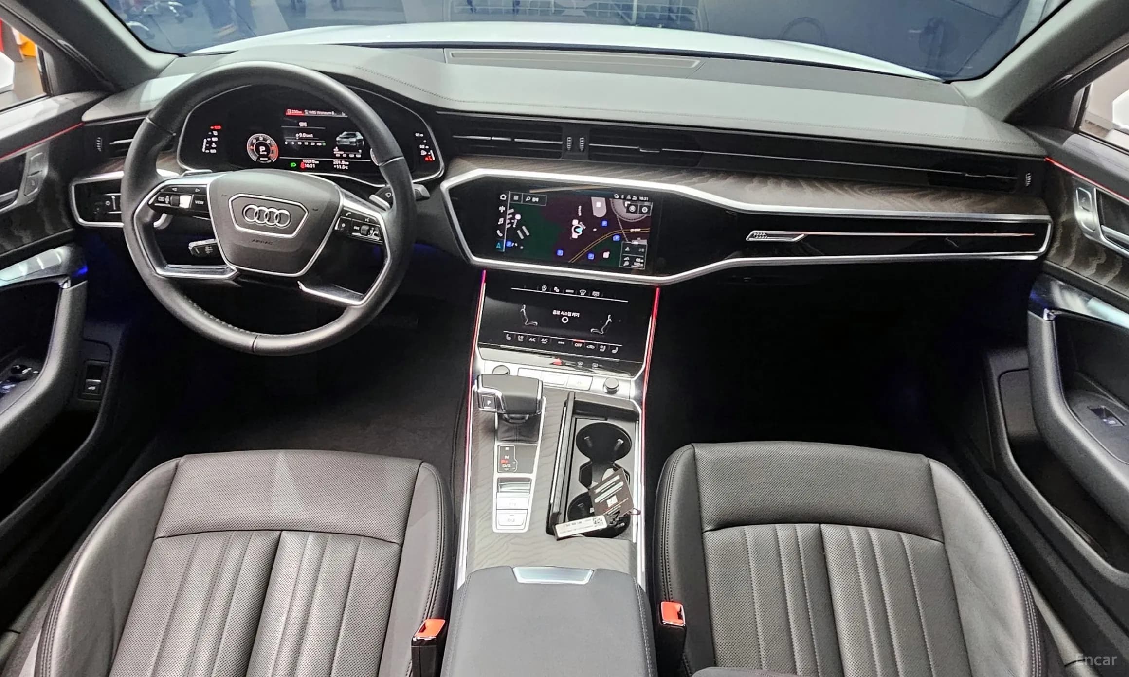 A6 (C8)
