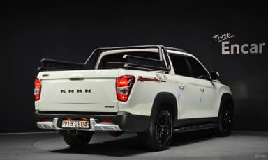 Rexton Sports Khan