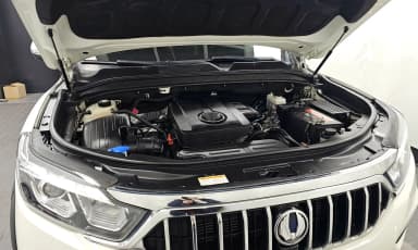Rexton Sports Khan