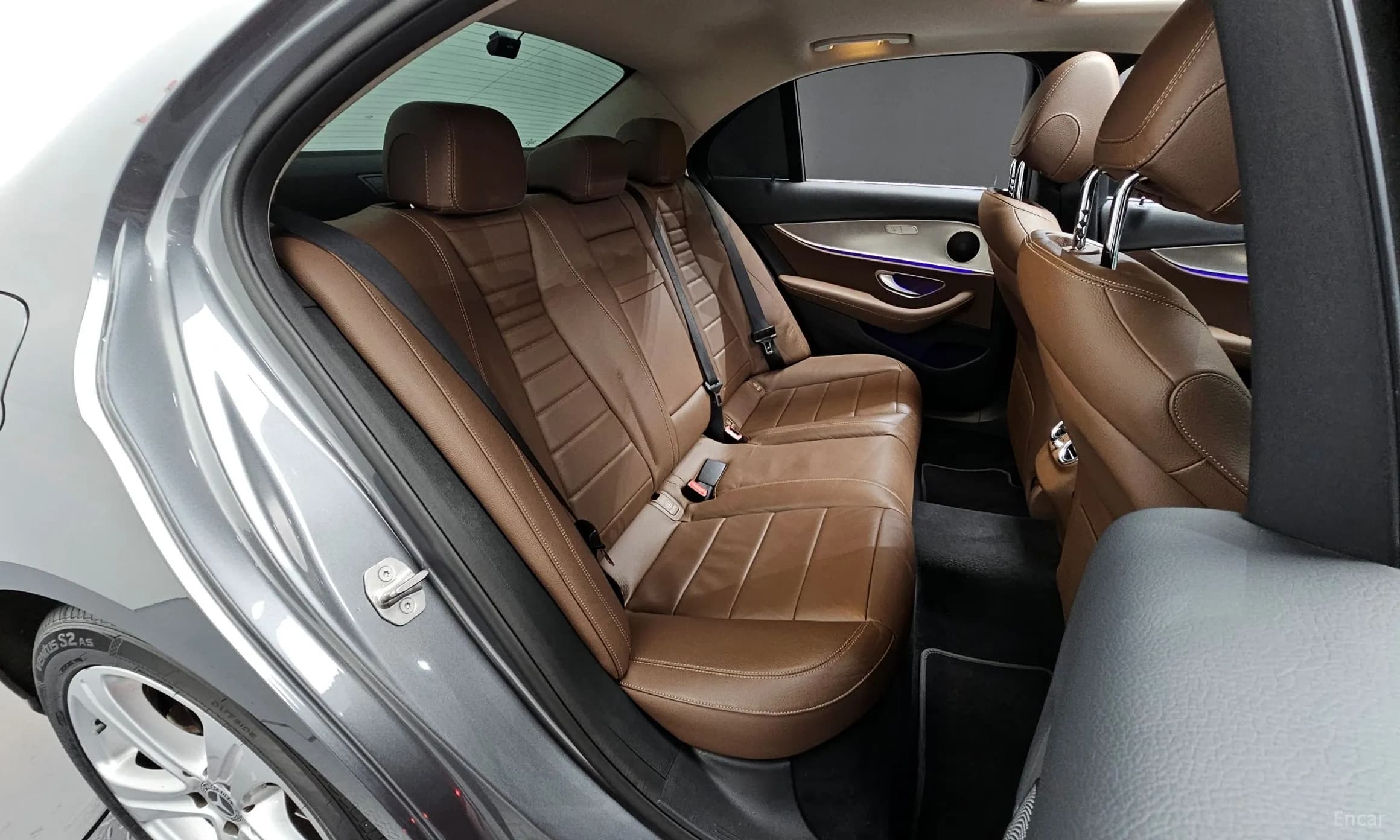E-Class W213