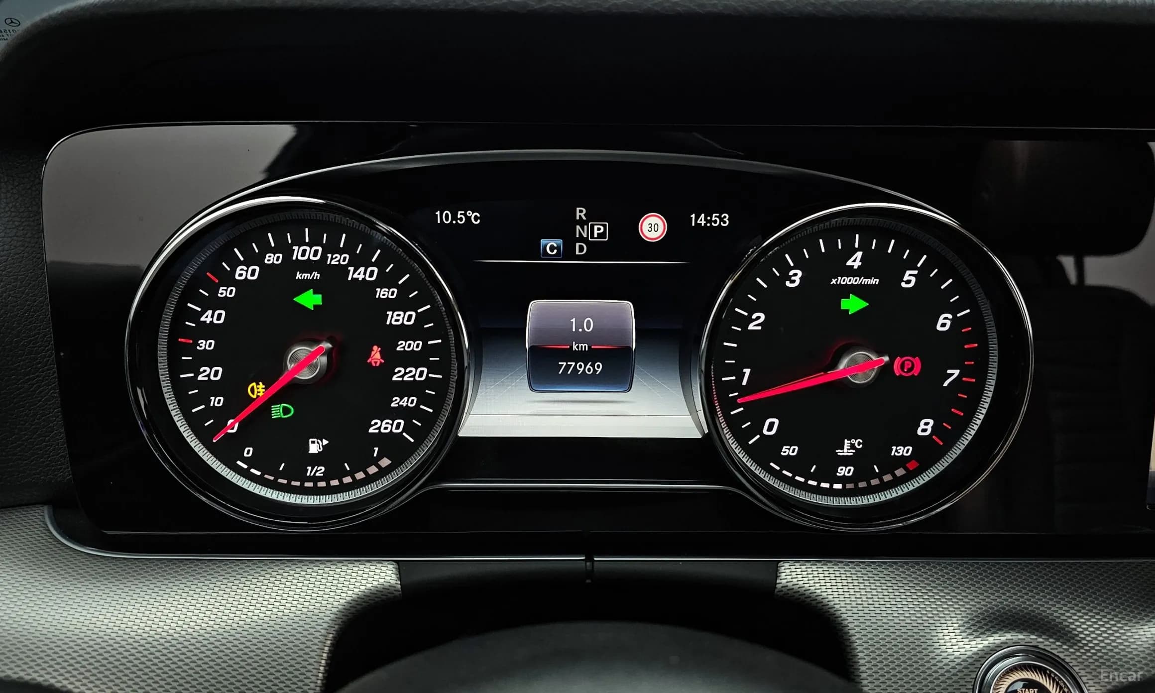 E-Class W213