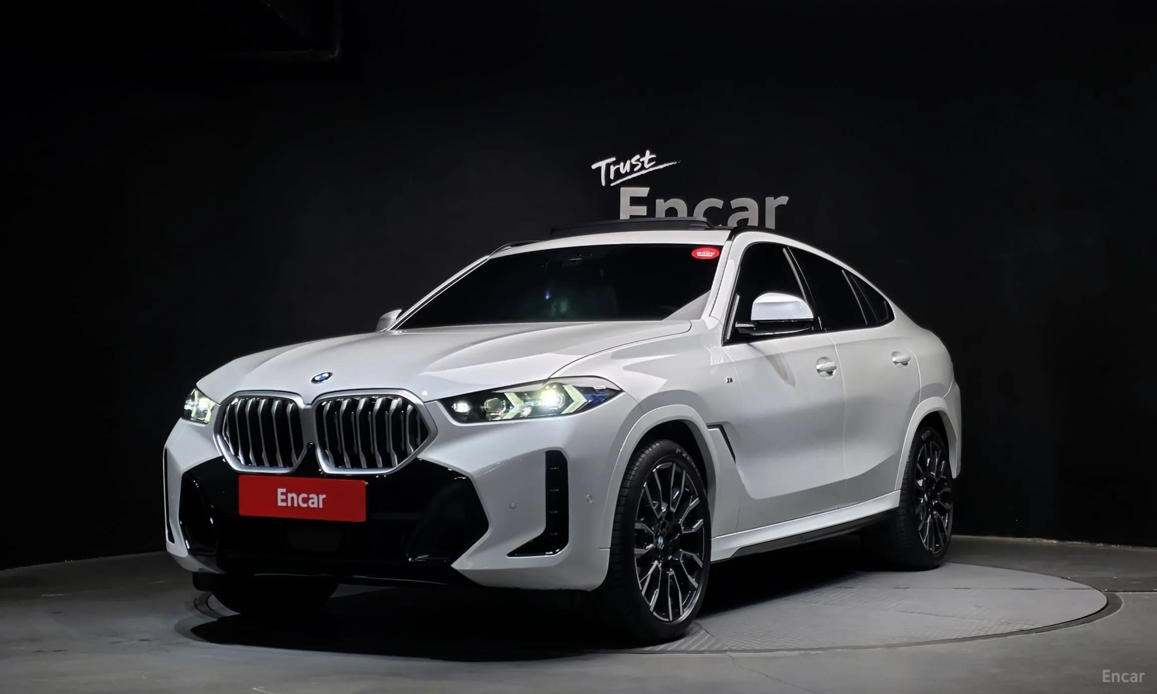 X6 (G06)