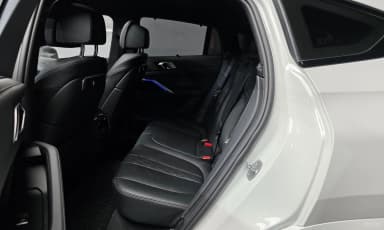 X6 (G06)