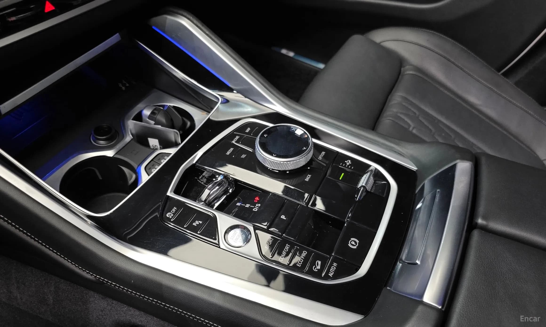 X6 (G06)