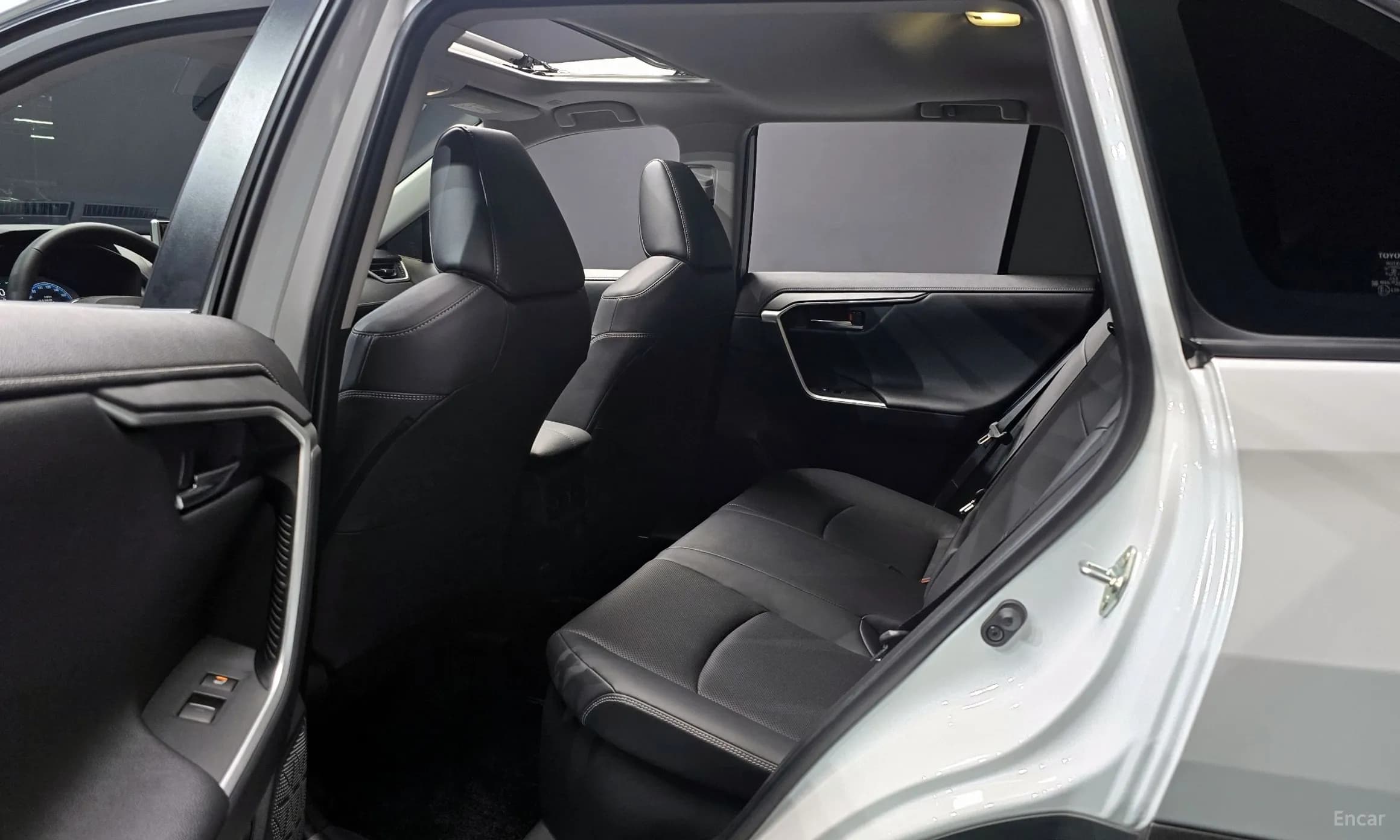 RAV4 5th Generation
