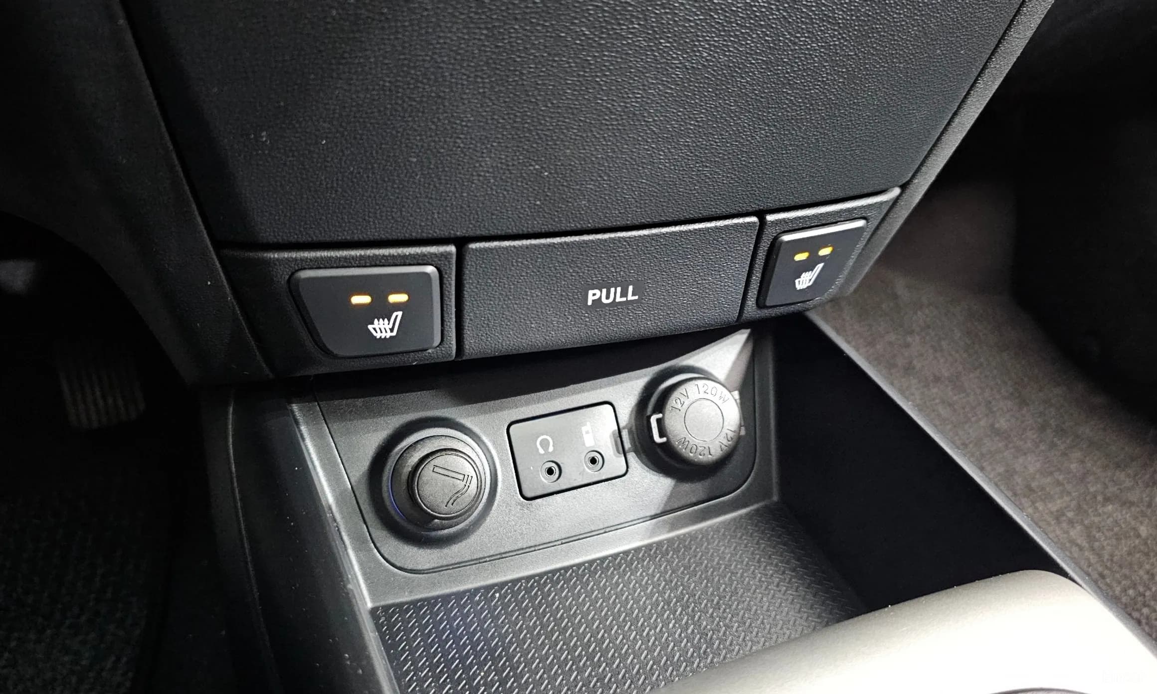 i30