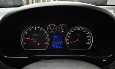 i30