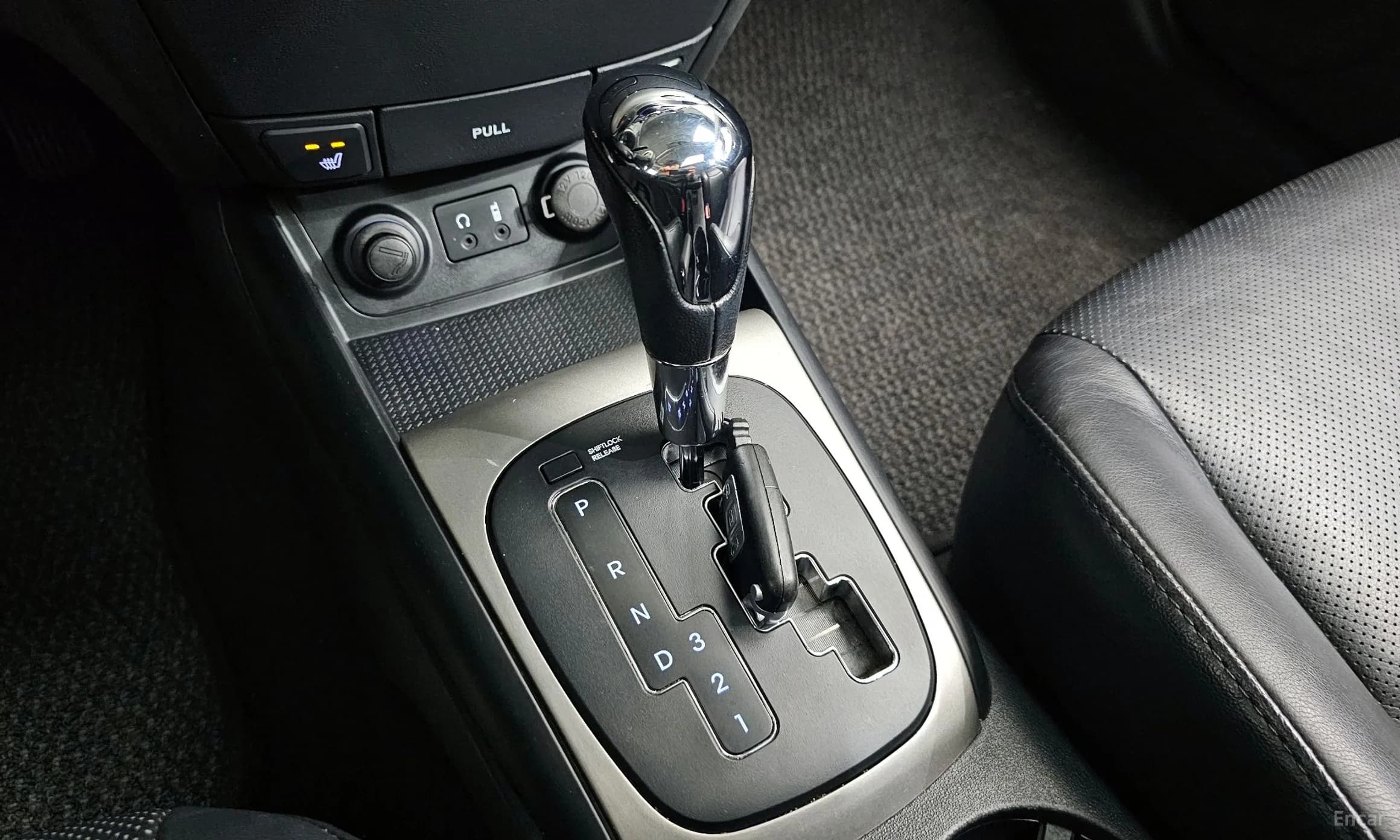 i30