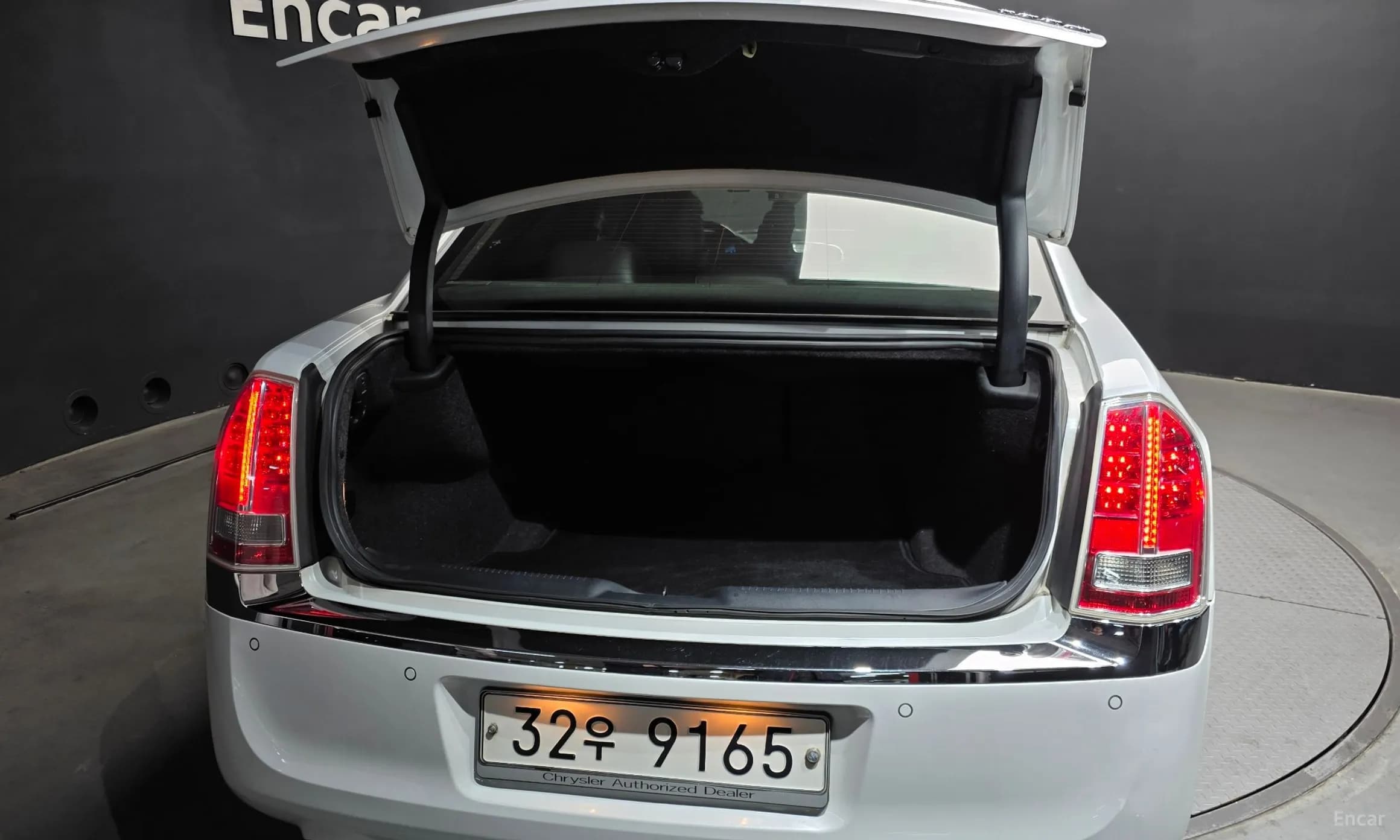 The New 300C