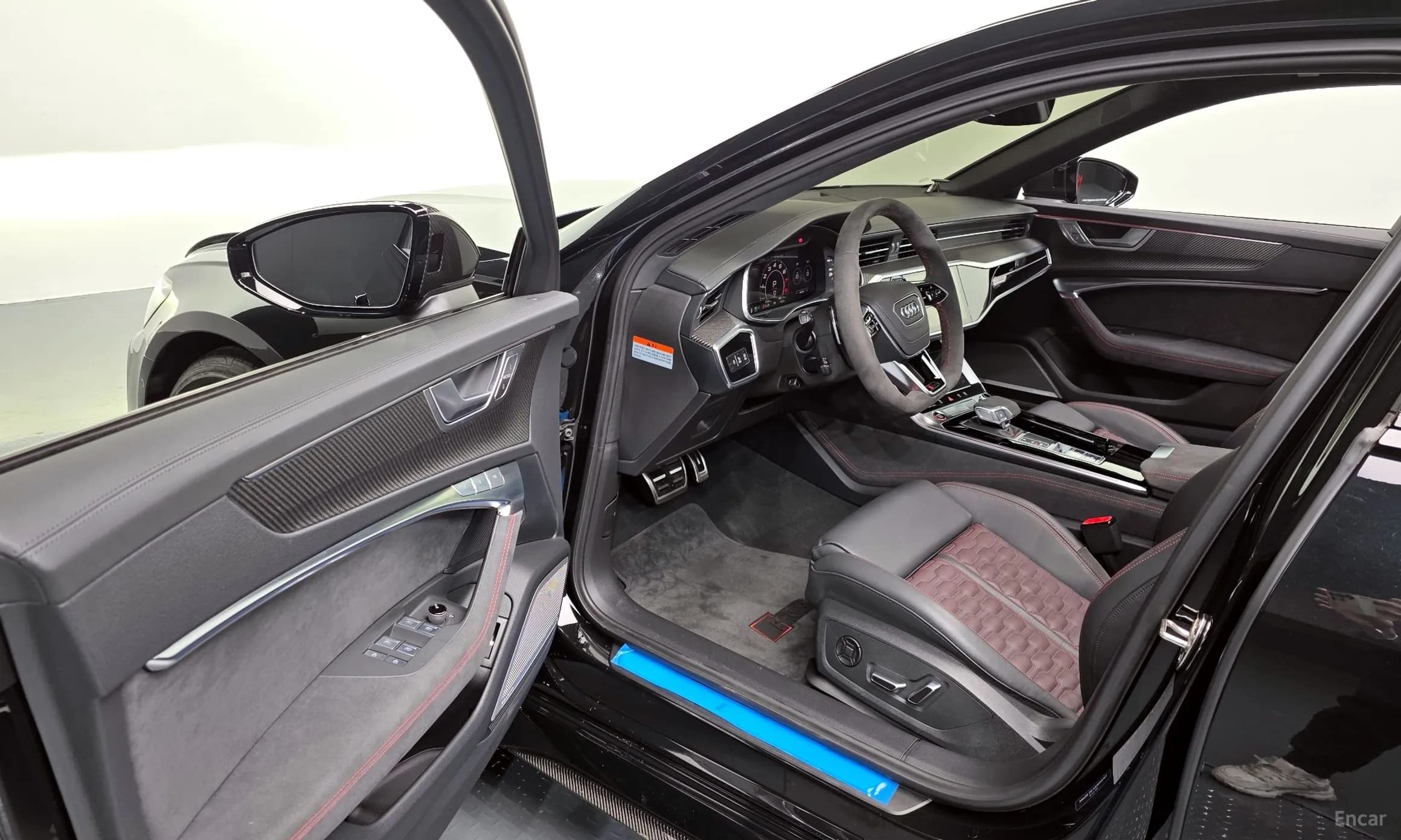 RS6 (C8)