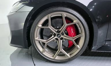 RS6 (C8)